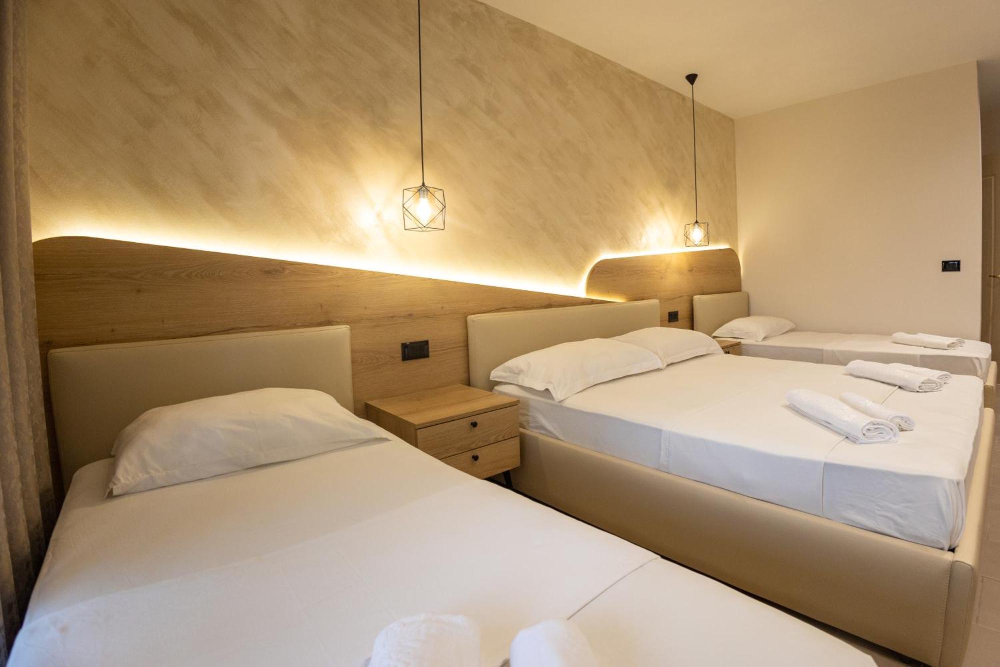 Hotel Klebrido Durres Luaran gambar