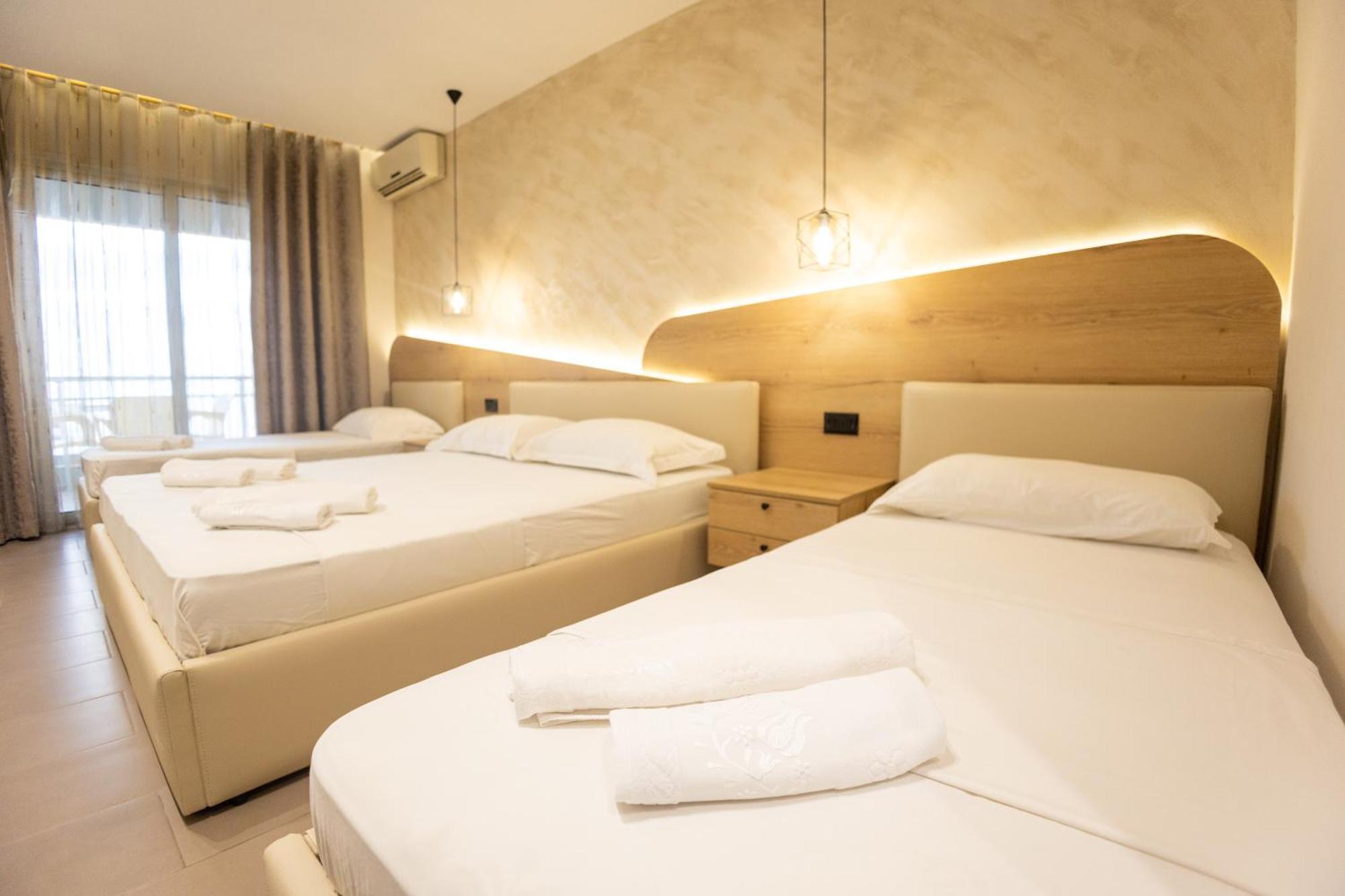 Hotel Klebrido Durres Luaran gambar