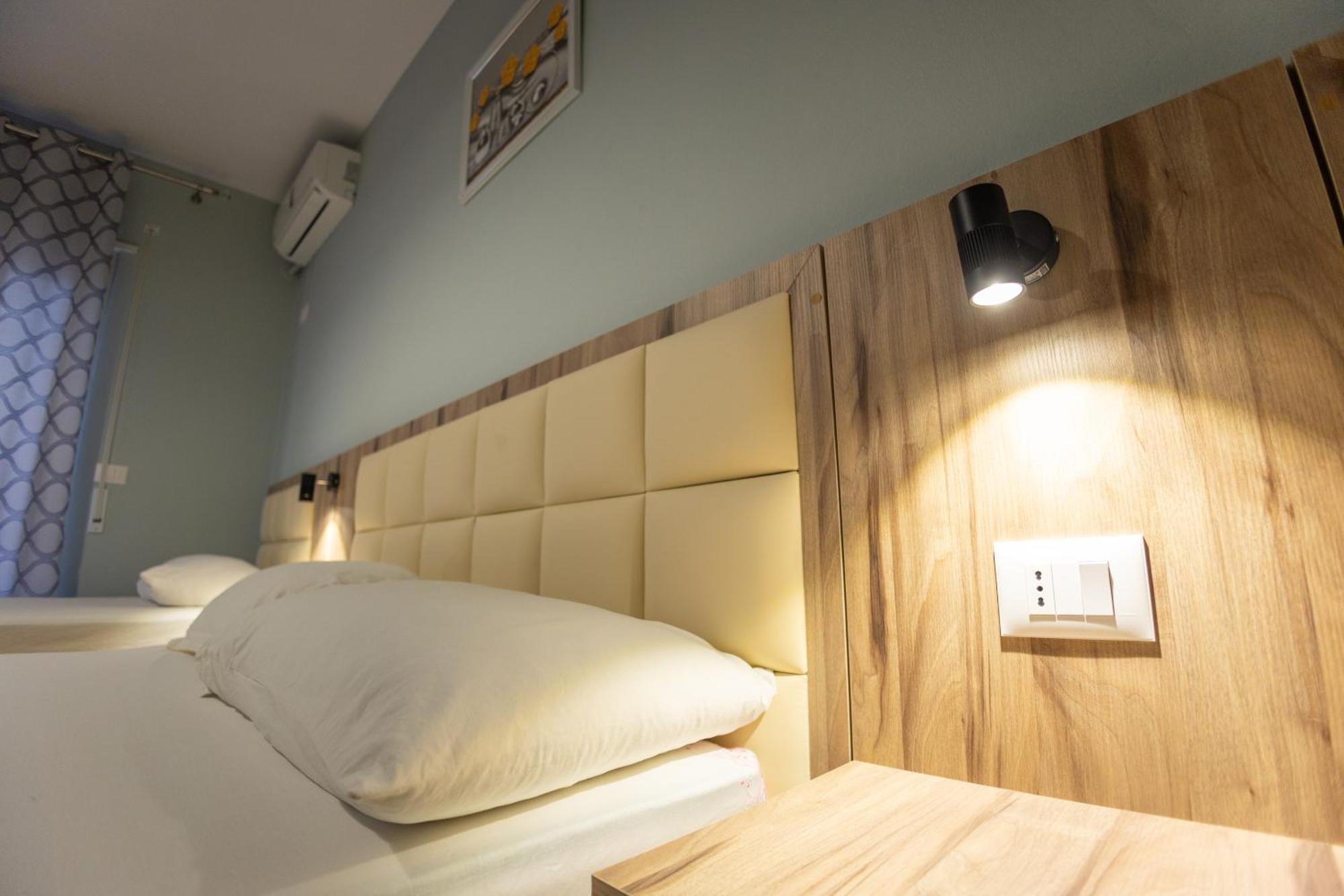Hotel Klebrido Durres Luaran gambar