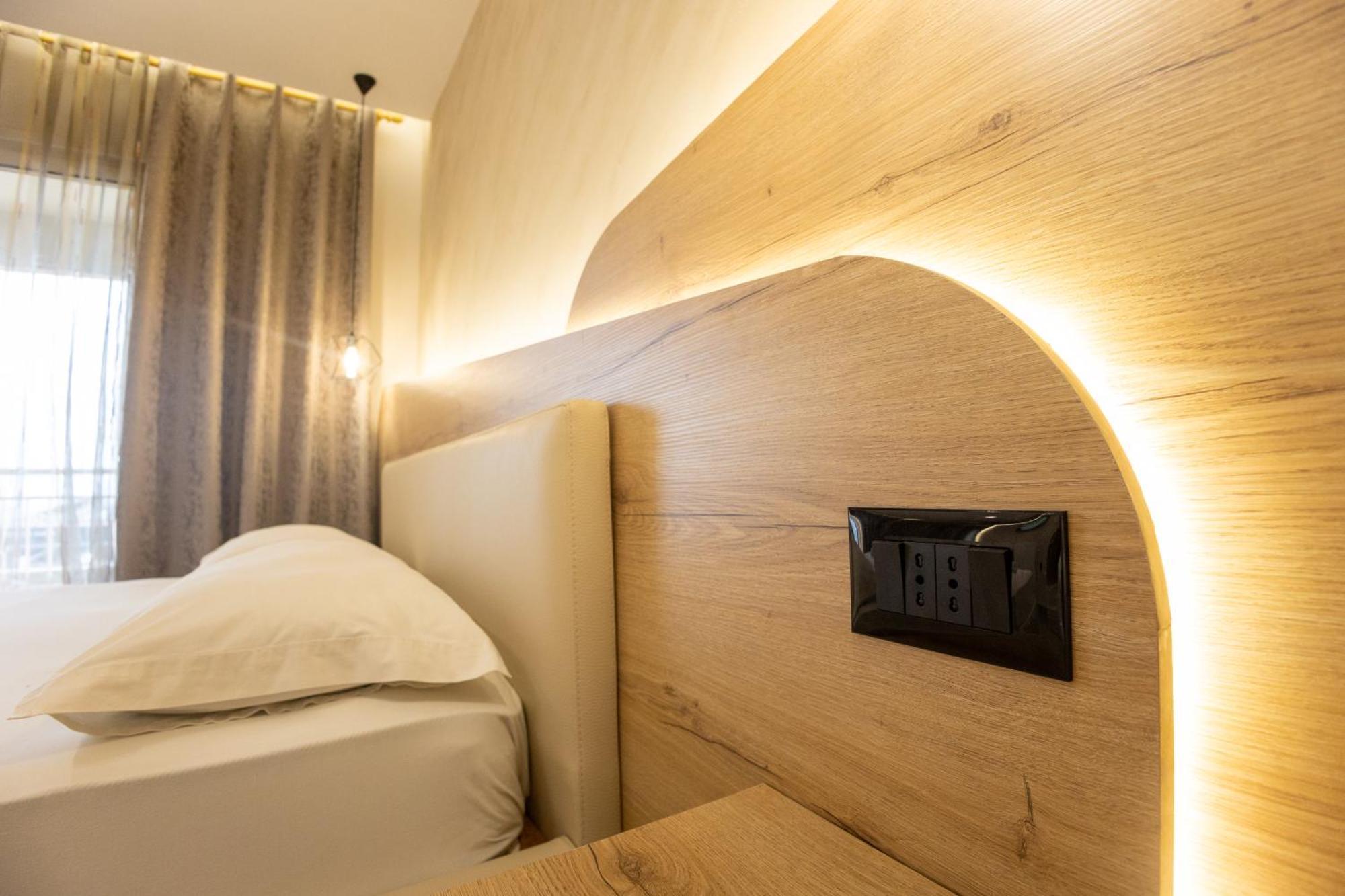 Hotel Klebrido Durres Luaran gambar