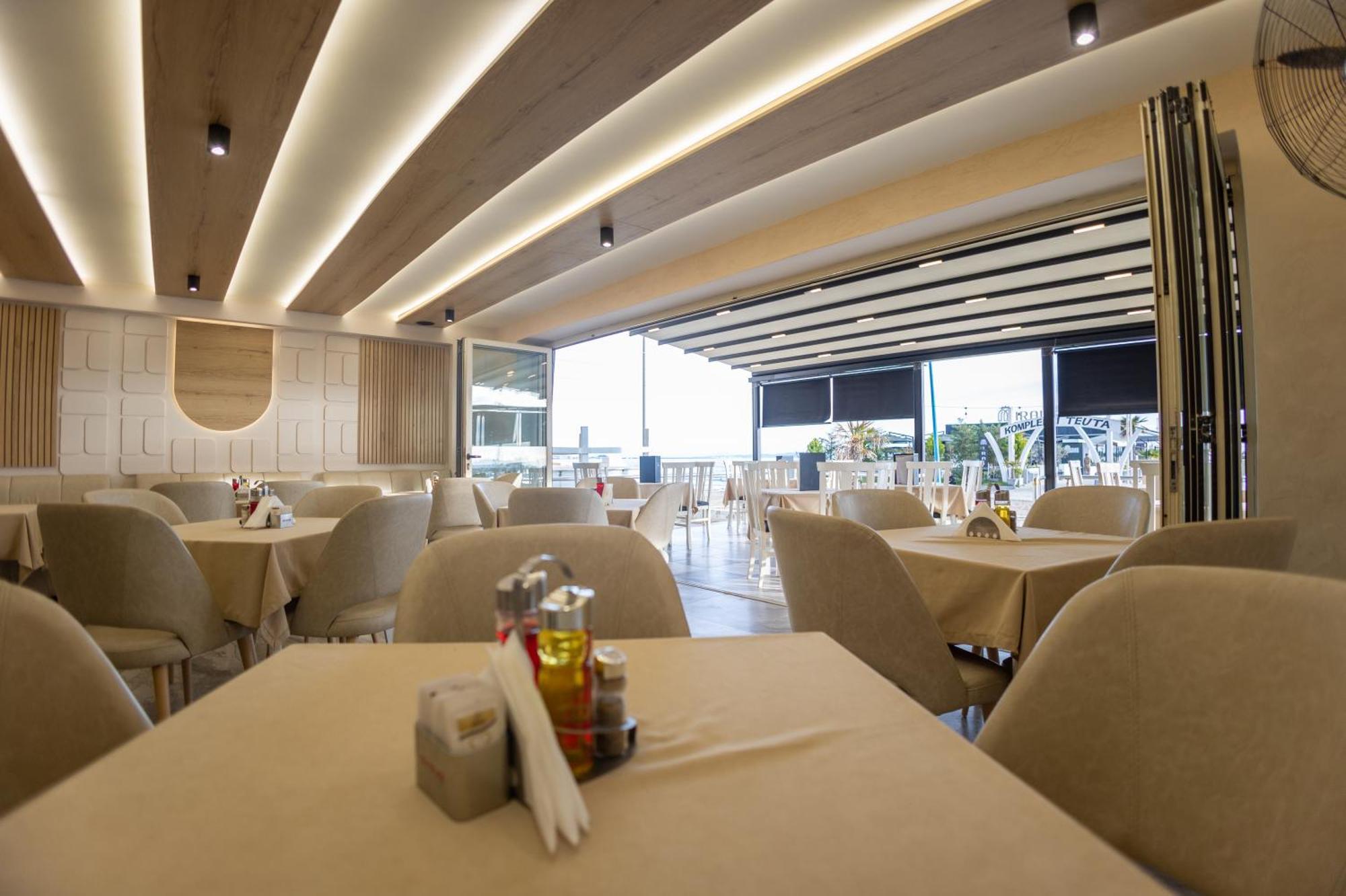 Hotel Klebrido Durres Luaran gambar